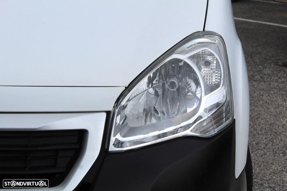 Peugeot Partner Premium - 4