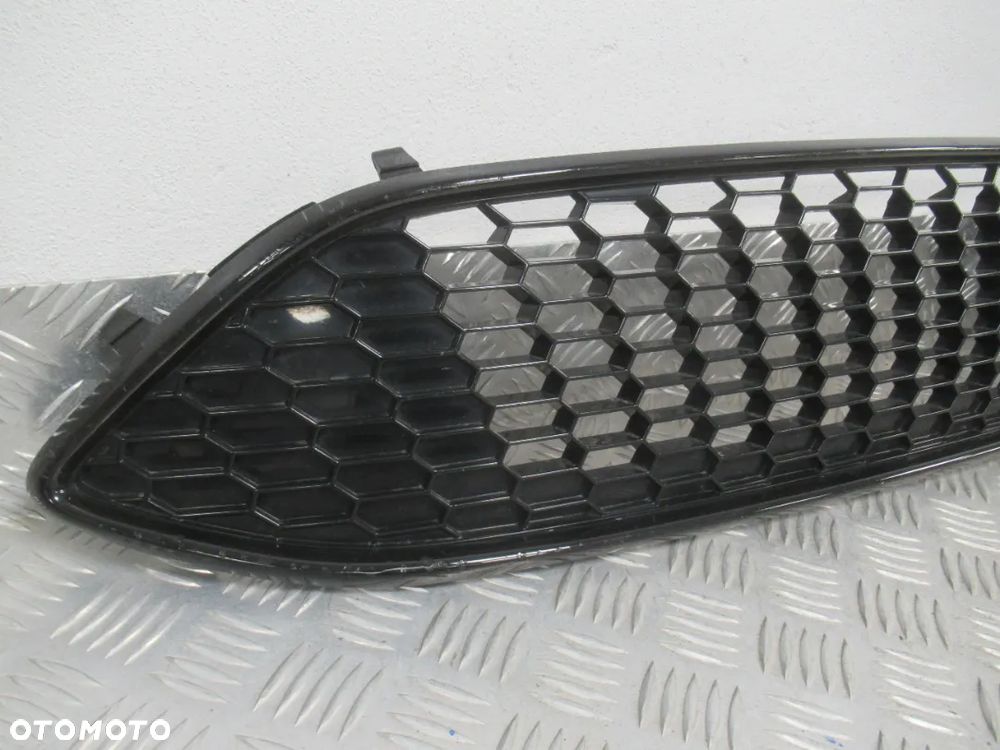 GRILL GRIL ATRAPA FORD FOCUS MK3 ST-LINE LIFT 2014-2018 - 3