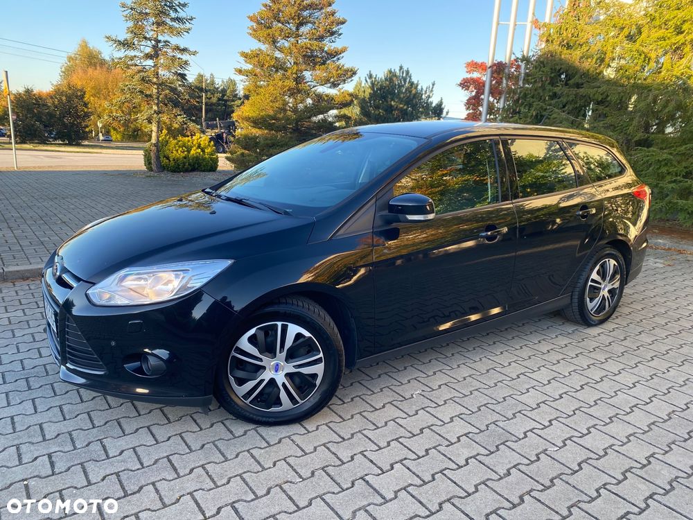 Ford Focus 1.0 EcoBoost Trend - 4