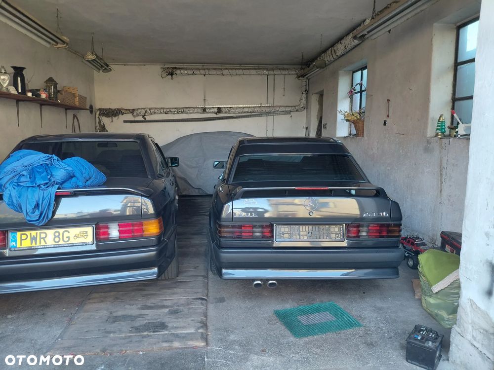 Mercedes-Benz W201 (190) - 16