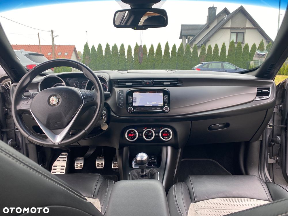 Alfa Romeo Giulietta 2.0 JTDM 16V Collezione - 16