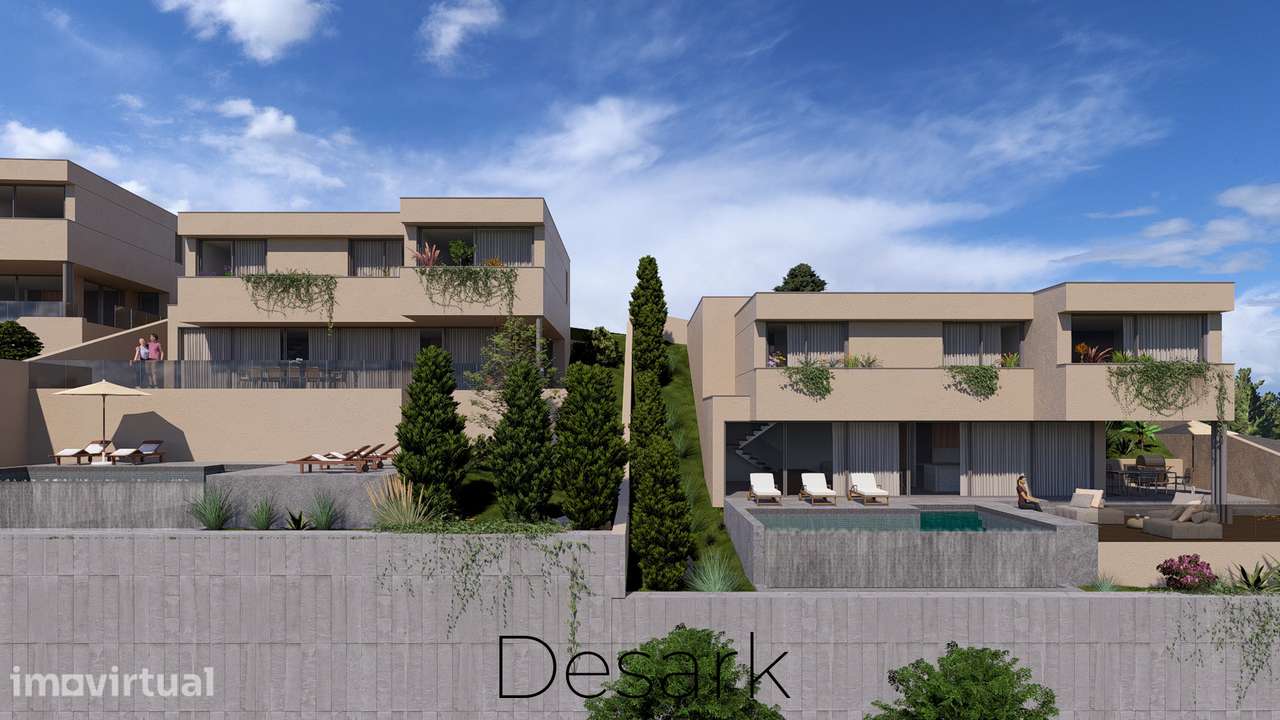 Terreno com Projeto Aprovado T3 |  Vistas para a Póvoa de Lanhoso - Grande imagem: 4/11