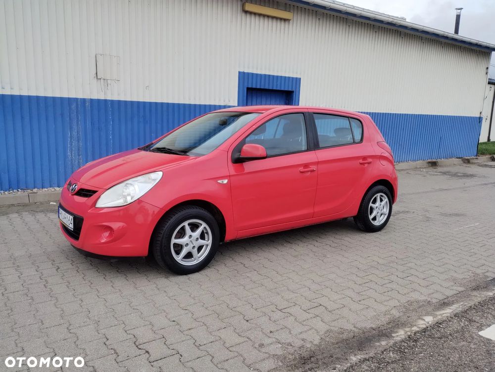Hyundai i20 1.2 Classic + - 9