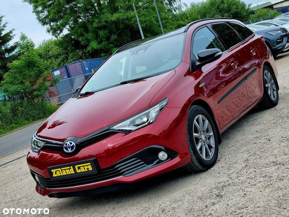 Toyota Auris Hybrid 135 Prestige - 1