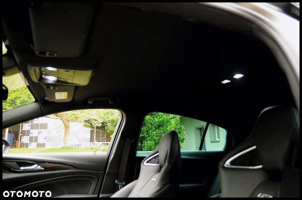 Opel Insignia 2.0 BiTurbo 4x4 GSI - 24