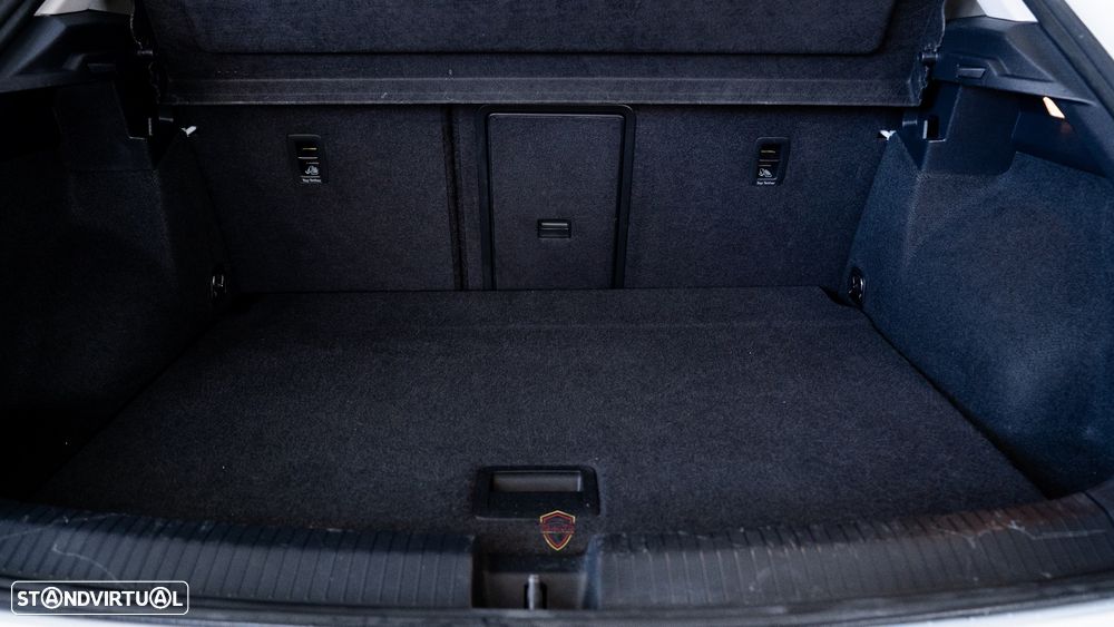 VW T-Roc 1.0 TSI Life - 36