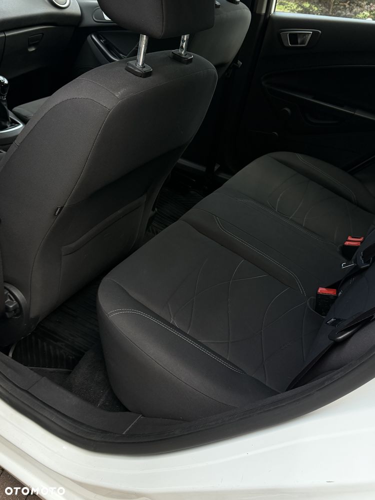 Ford Fiesta 1.25 Silver X Plus EU6 - 10
