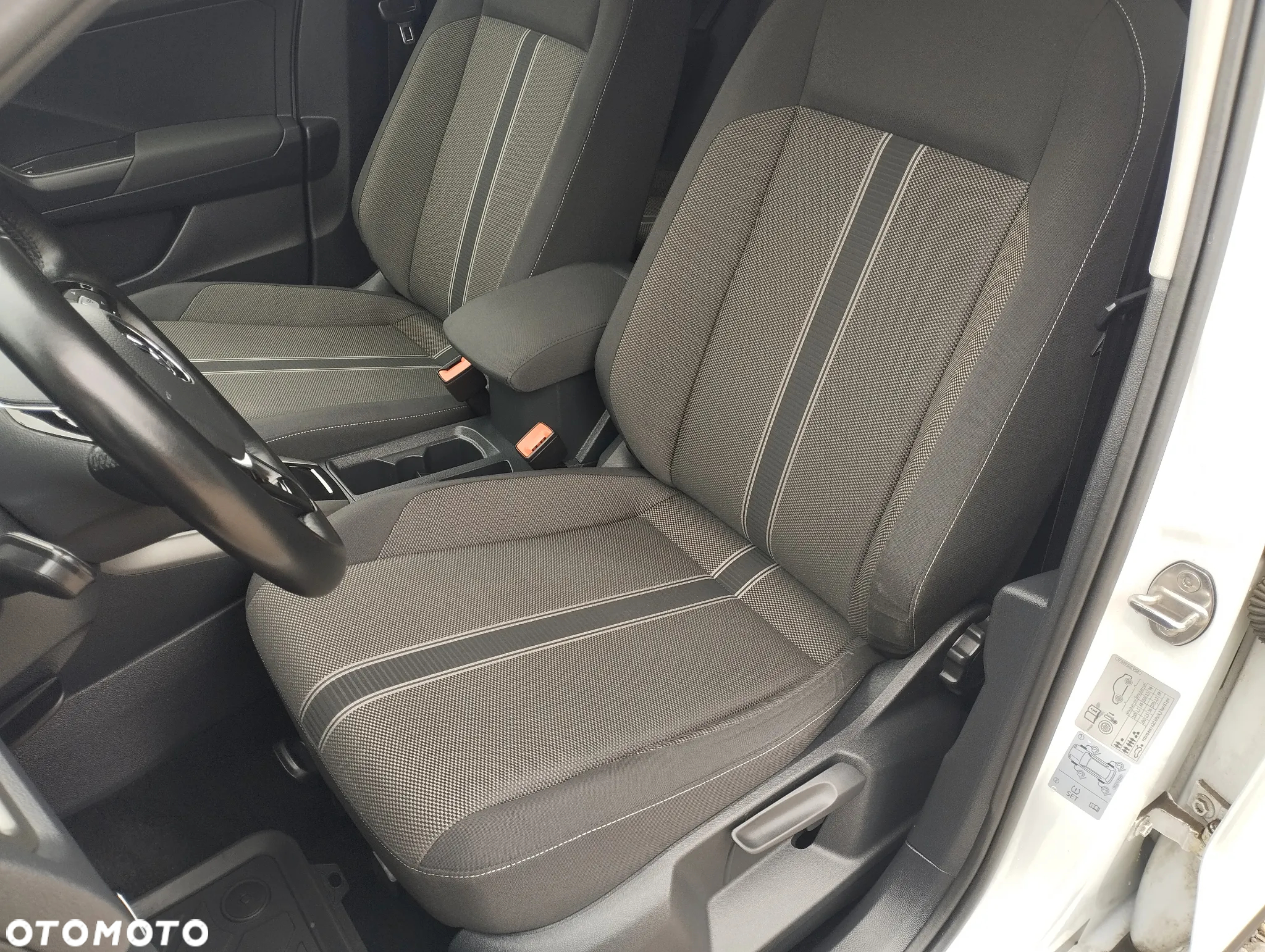 Volkswagen T-Roc 1.5 TSI ACT Advance DSG - 3