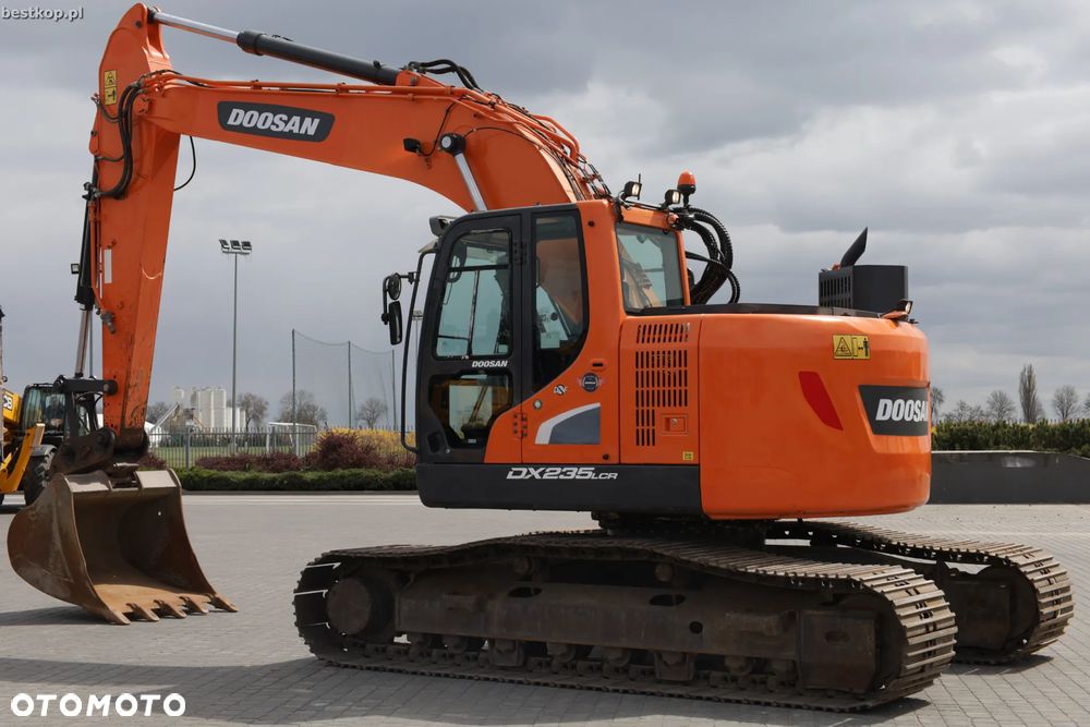 Doosan DX235LCR - 5
