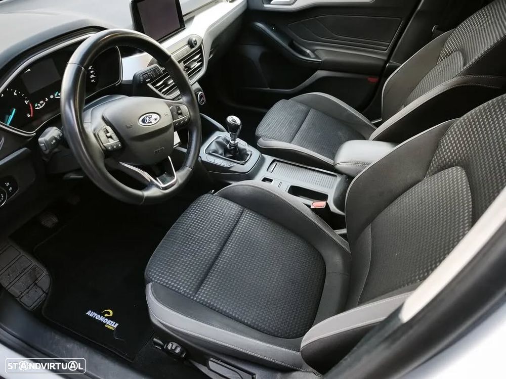 Ford Focus SW 1.5 EcoBlue S&S TITANIUM DESIGN - 10