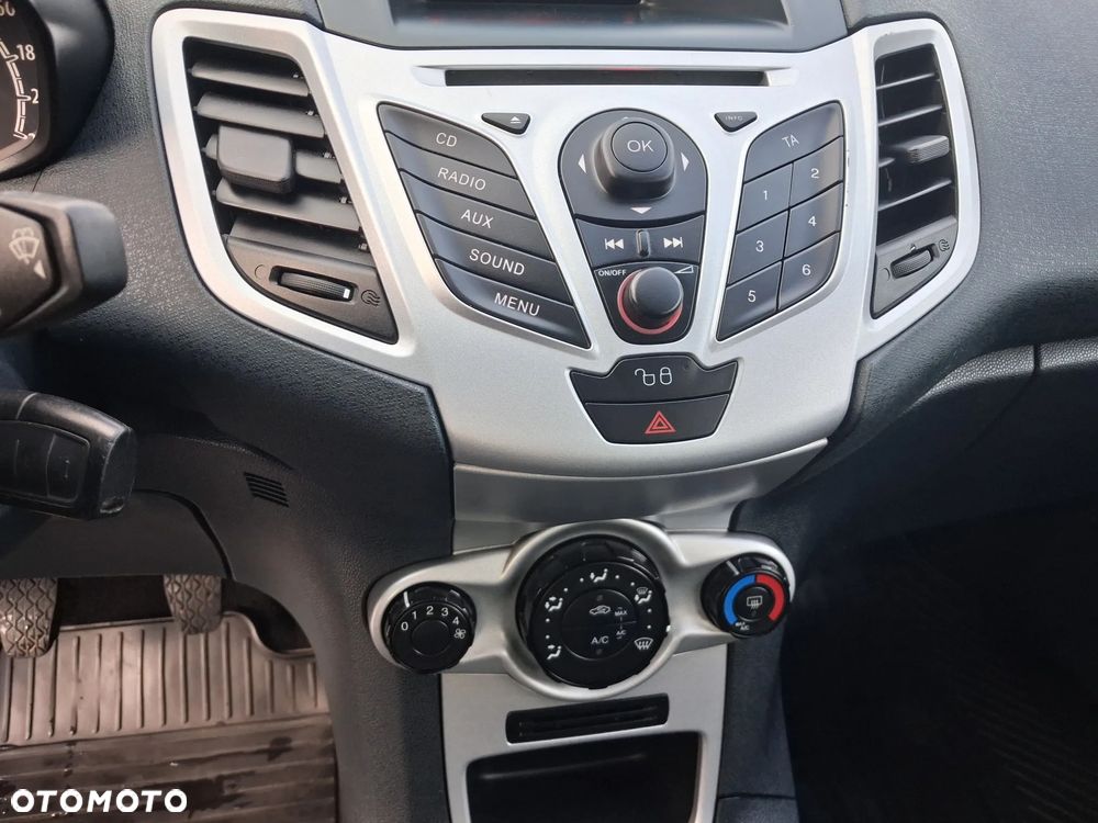 Ford Fiesta 1.4 TDCi Silver X (Trend) - 8