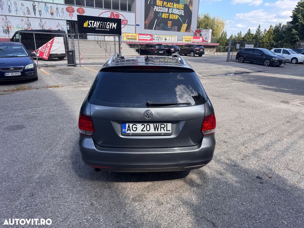 Volkswagen Golf 1.6 TDI DPF BMT Highline - 18