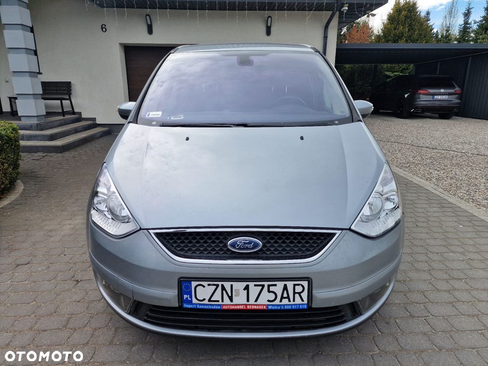 Ford Galaxy 2.0 TDCi DPF Ghia - 12