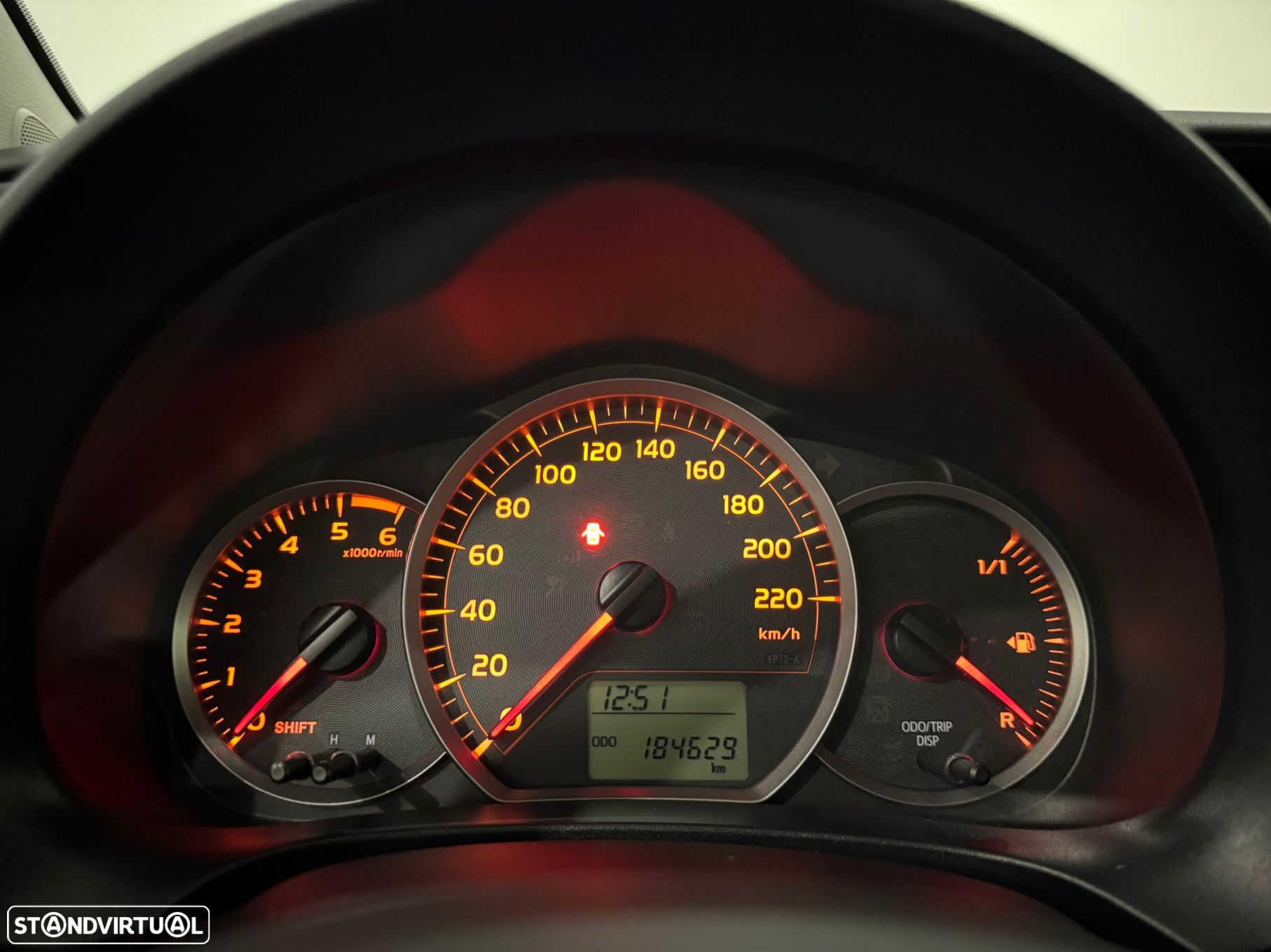 Toyota Yaris 1.4 D-4D ACtive+AC - 40