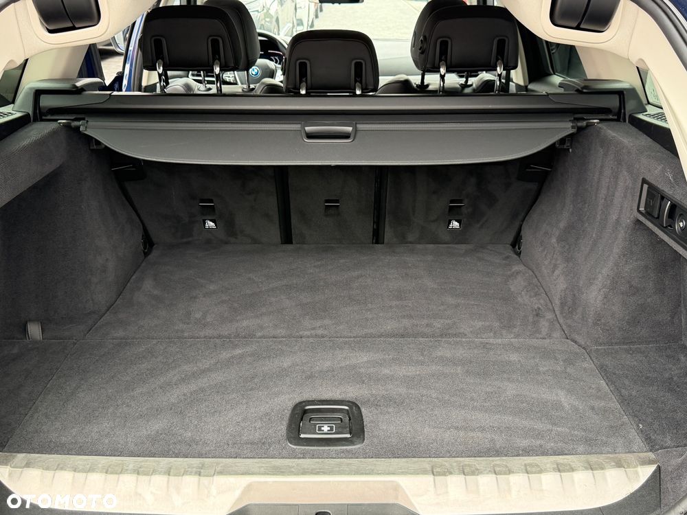 BMW Seria 3 320e Sport Line - 26