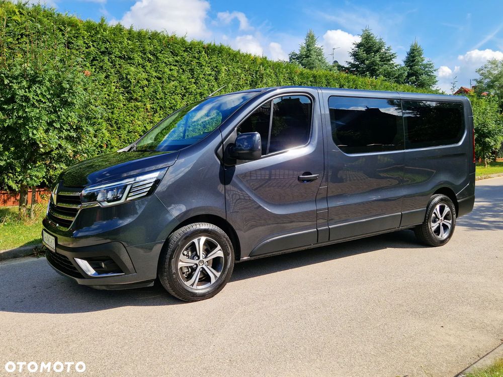 Renault Trafic 2.0 dCi - 17