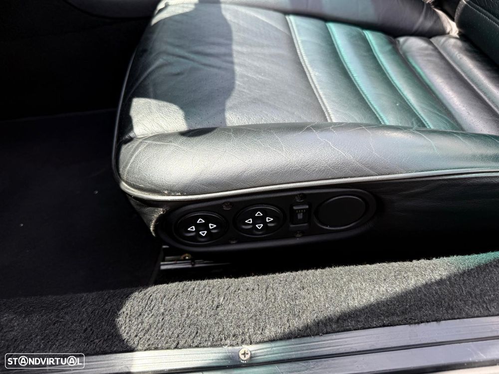 Porsche 911 (964) Cabriolet 3.6 Carrera 2 - 19