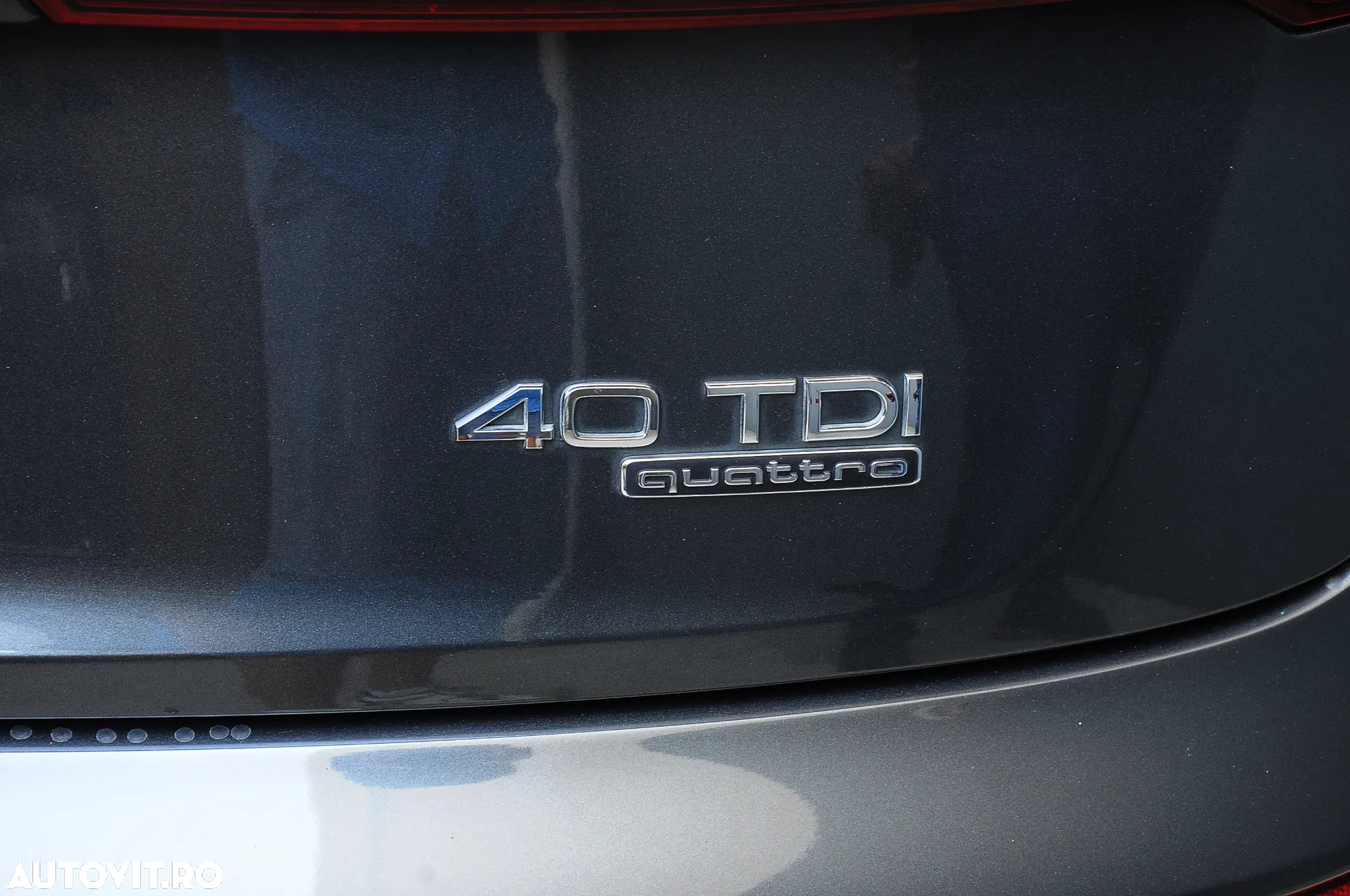 Audi Q5 2.0 40 TDI quattro S tronic Design - 24