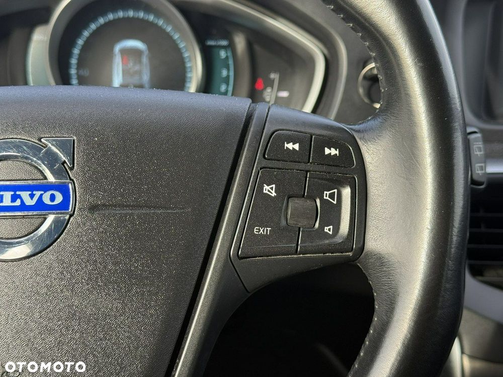 Volvo V40 - 21