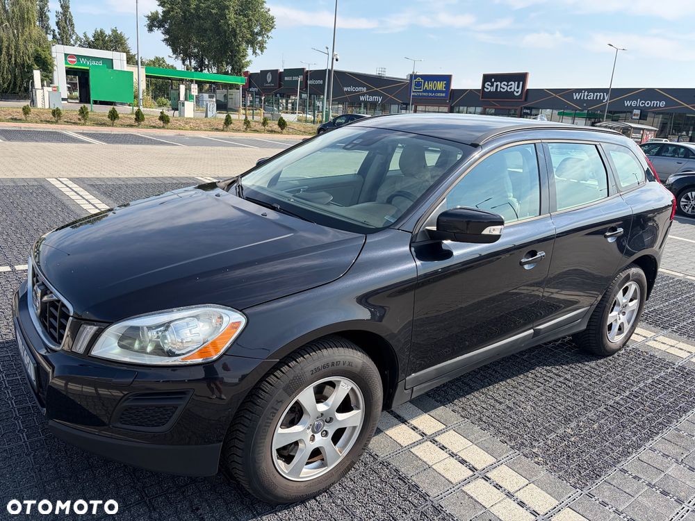 Volvo XC 60 DRIVe R-Design - 2