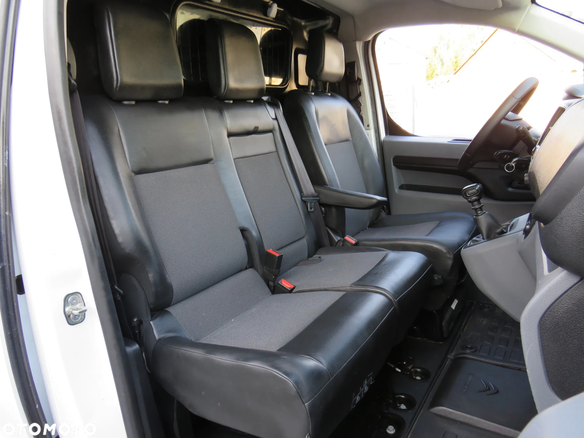 Citroën Jumpy Long 2.0 Blue HDI 120Ps - 35