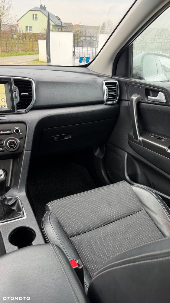 Kia Sportage 1.7 CRDI 2WD Edition 7 - 12