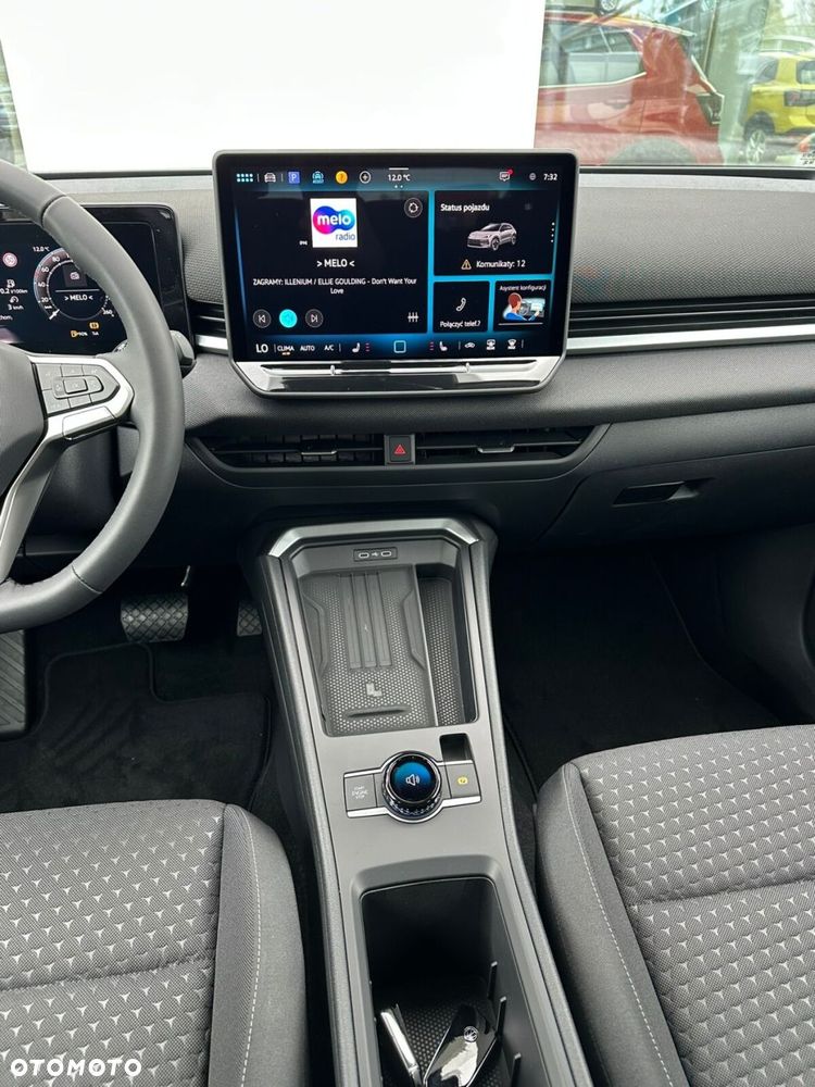 Volkswagen T-Roc - 22