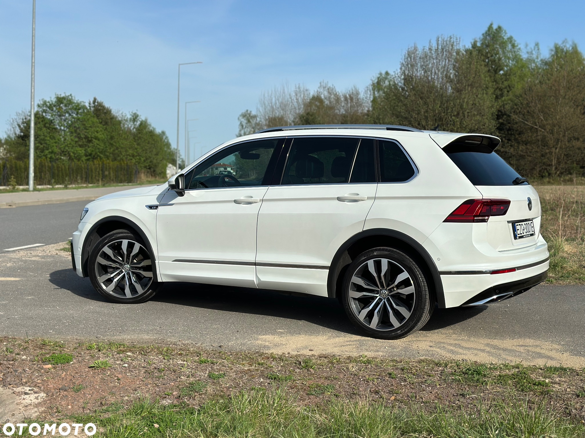 Volkswagen Tiguan - 5