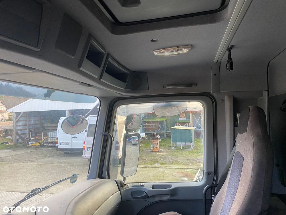 Mercedes-Benz Actros - 7