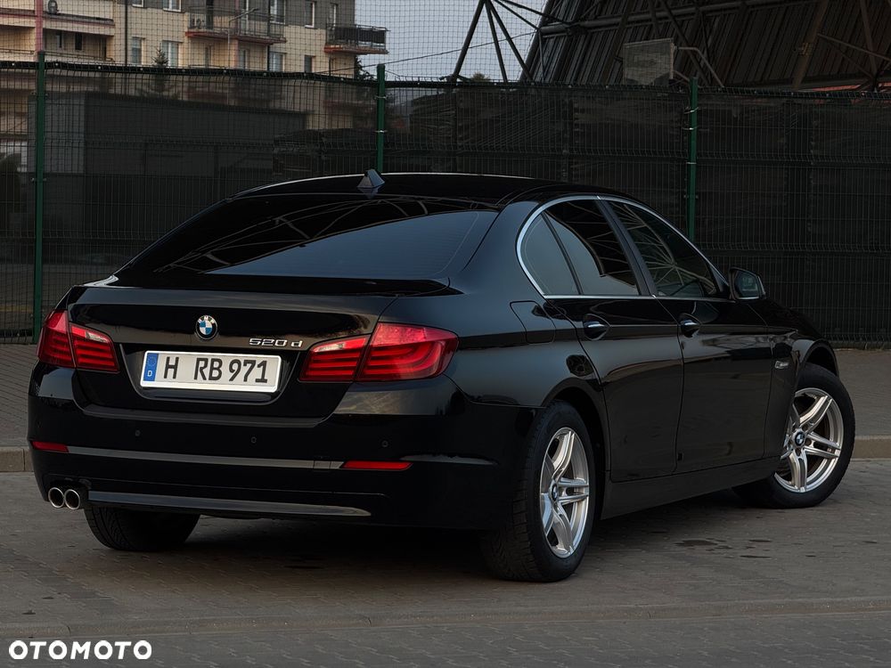 BMW Seria 5 520d - 20