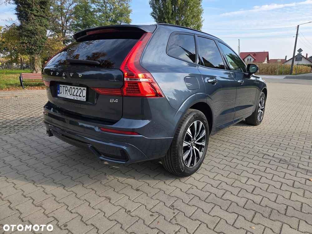 Volvo XC 60 B4 D Plus Dark - 9