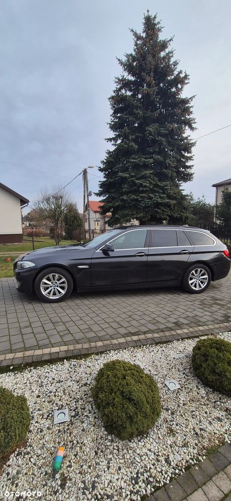 BMW Seria 5 520d - 5