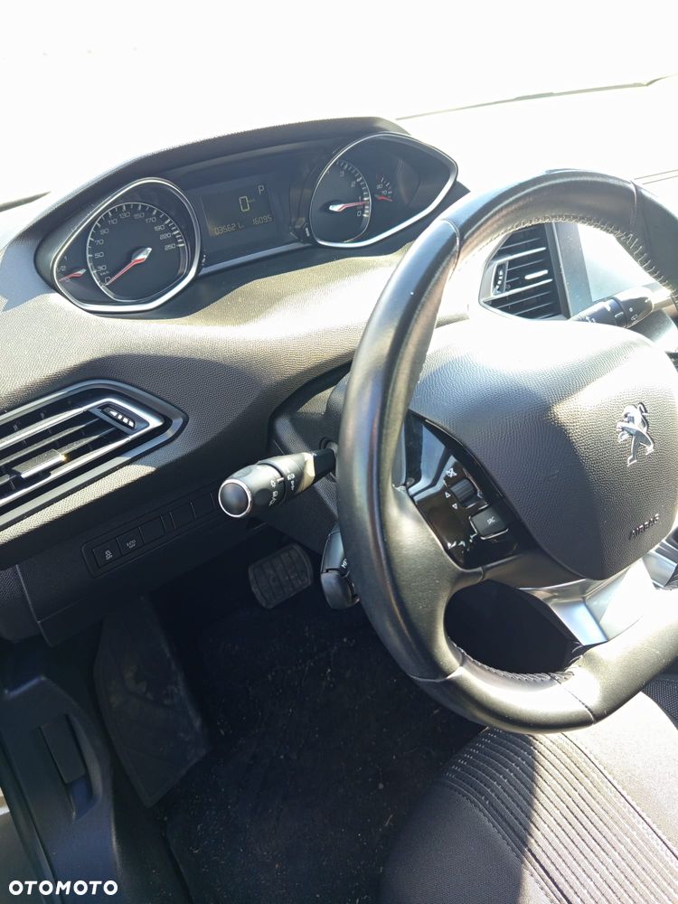 Peugeot 308 - 14