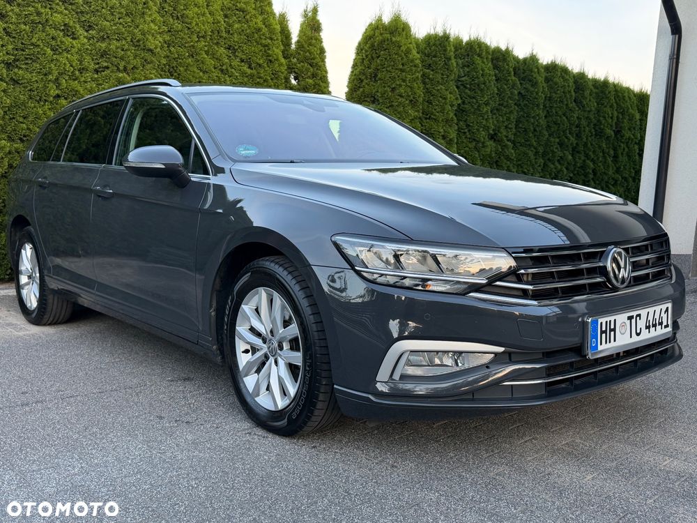 Volkswagen Passat 1.6 TDI SCR DSG Business - 2
