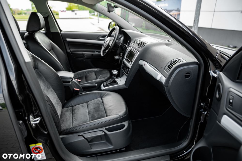 Skoda Octavia 2.0 TDI DPF 4x4 DSG Scout - 8