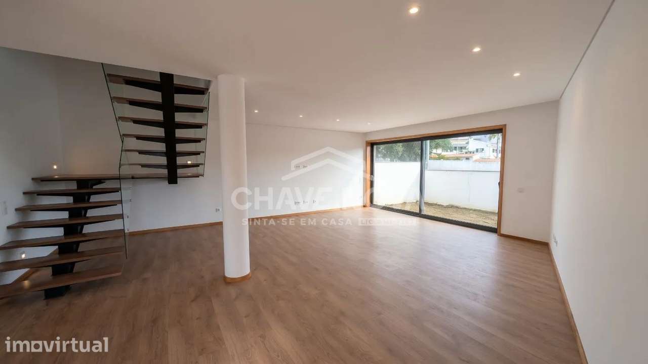 LA- MORADIA T3 NOVA PARA VENDA- RIO MEÃO, SANTA MARIA DA FEIRA - Grande imagem: 3/32