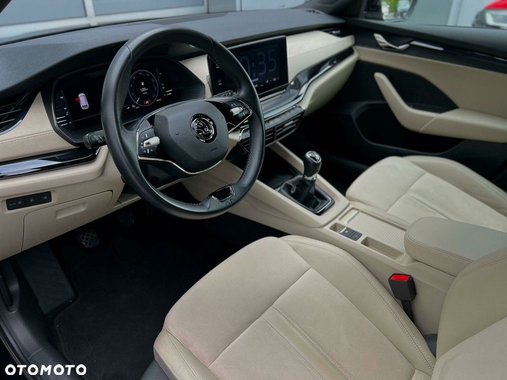 Skoda Octavia 1.5 TSI GPF ACT Style - 10