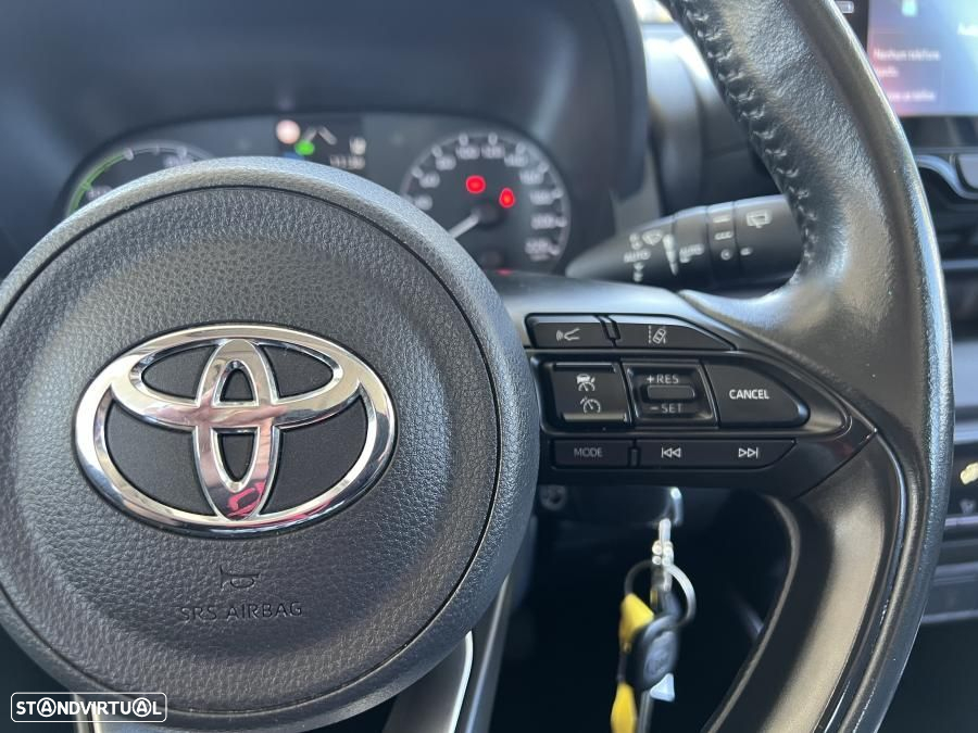 Toyota Yaris 1.5 HDF Comfort Plus - 29