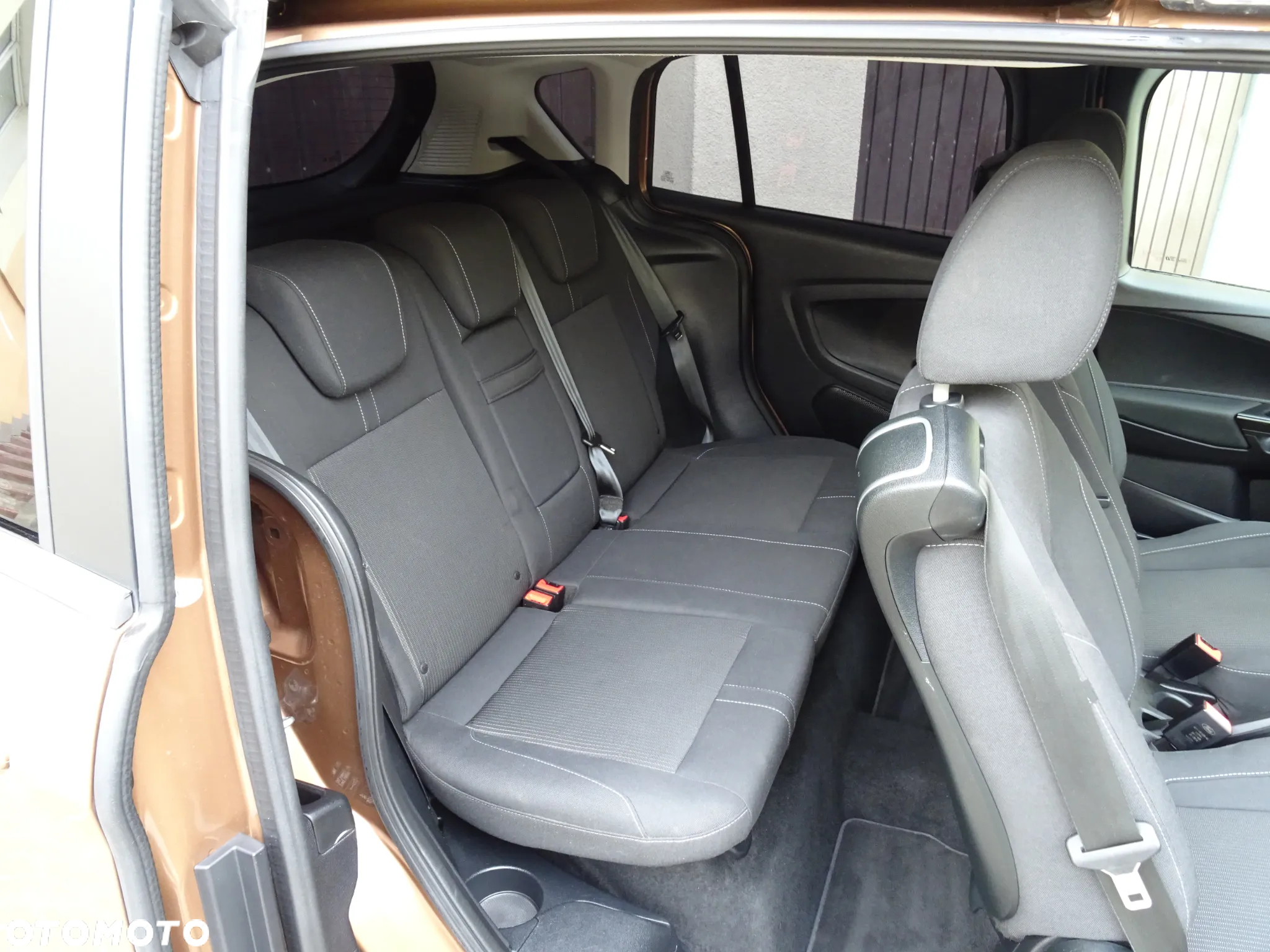 Ford B-MAX 1.6 TDCi Titanium - 8