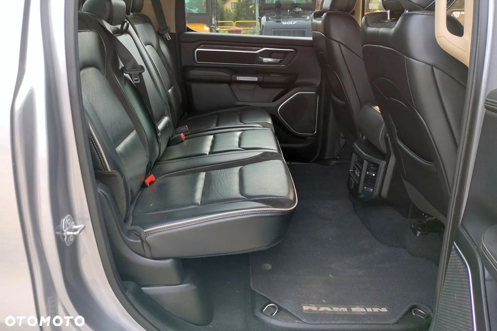 RAM 1500 Crew Cab Laramie - 16