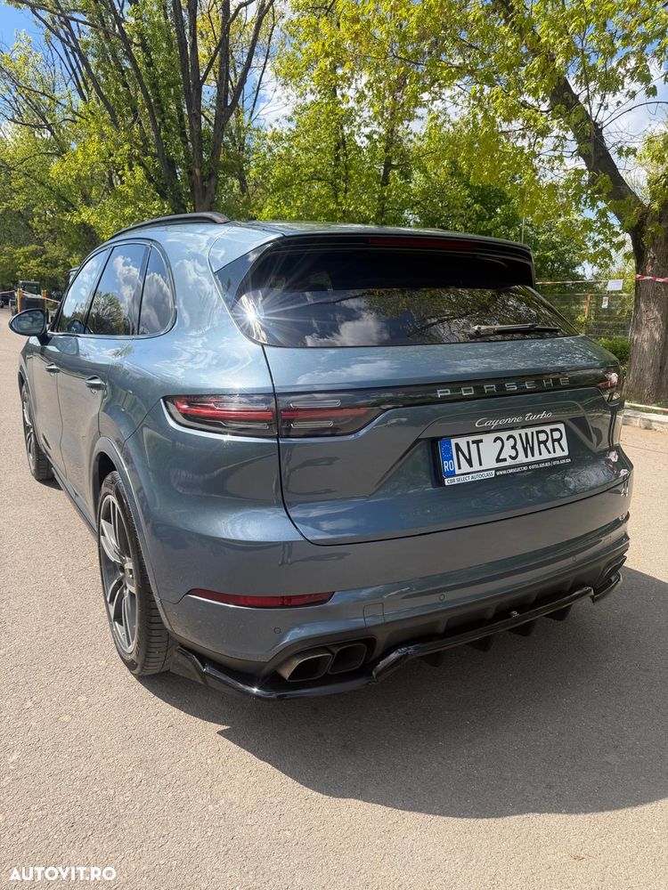 Porsche Cayenne Turbo Tiptronic S - 2