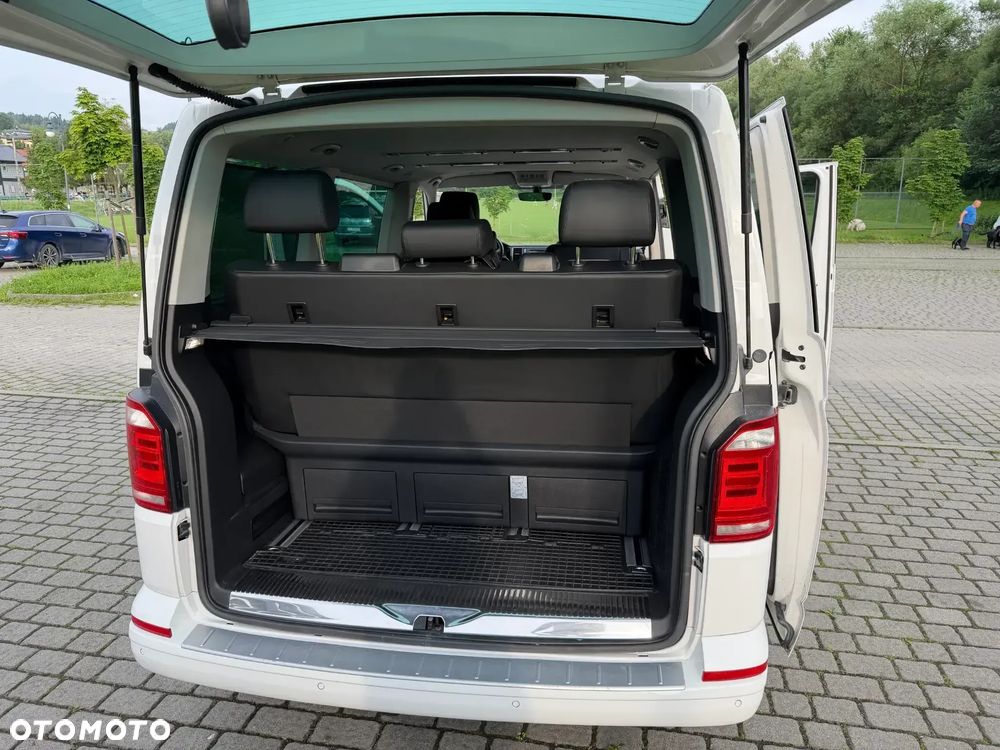 Volkswagen Multivan 2.0 TDI L1 Comfortline DSG - 23