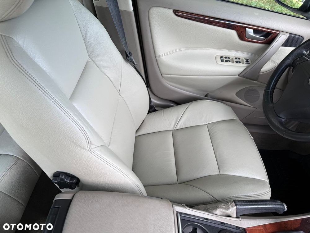 Volvo S60 D5 Momentum - 17