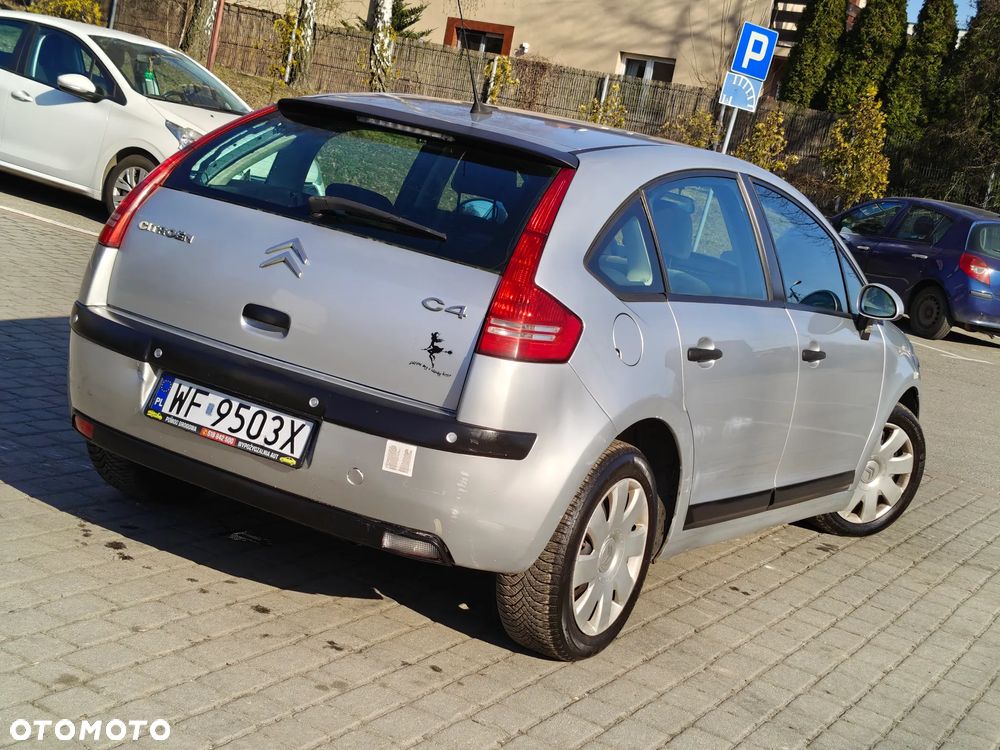 Citroën C4 1.4 16V Impress - 5