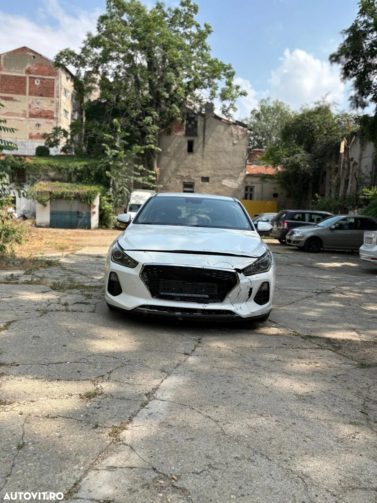 Hyundai i30 1.4 100CP 5DR M/T Comfort - 3