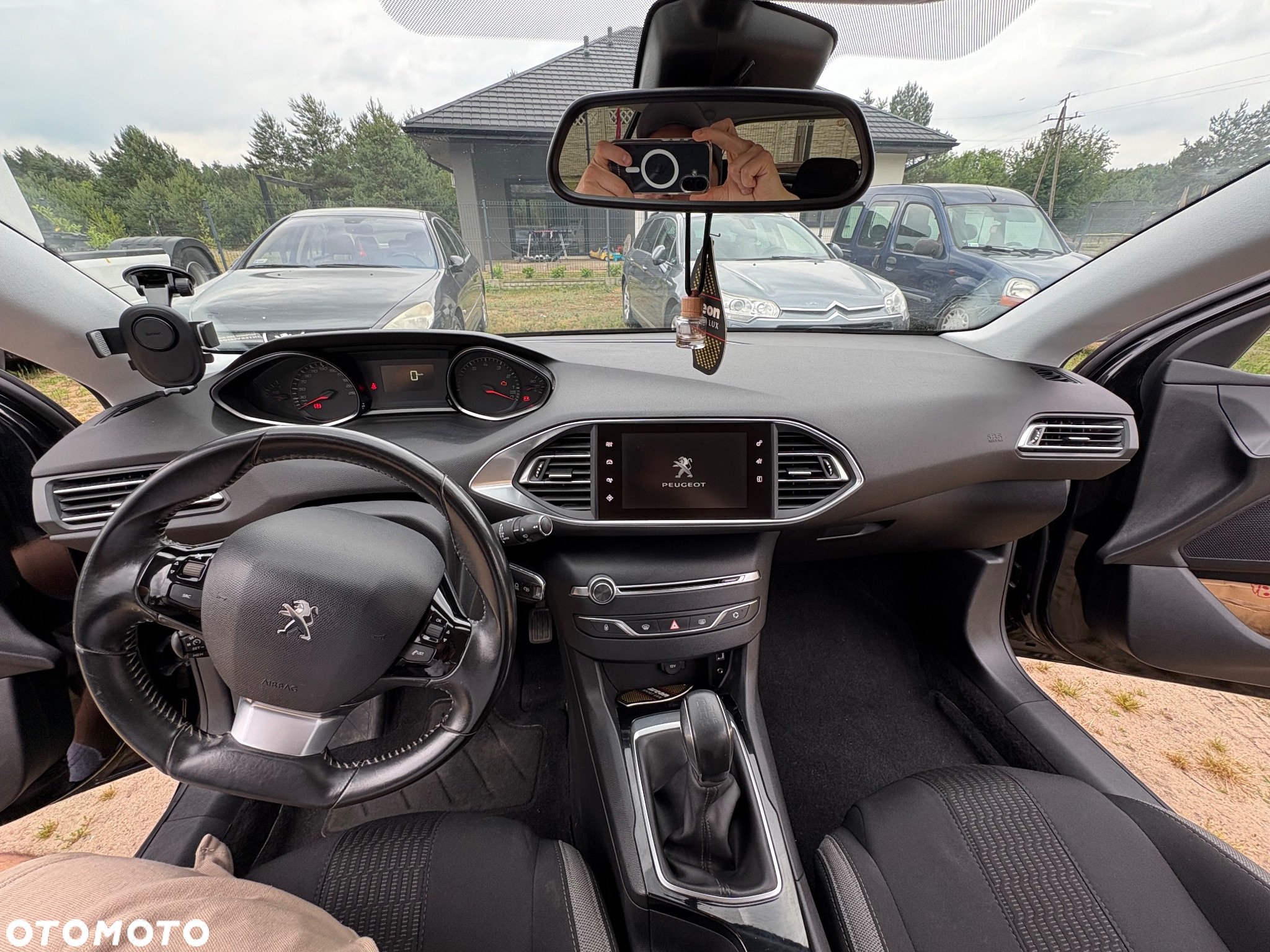 Peugeot 308 - 18