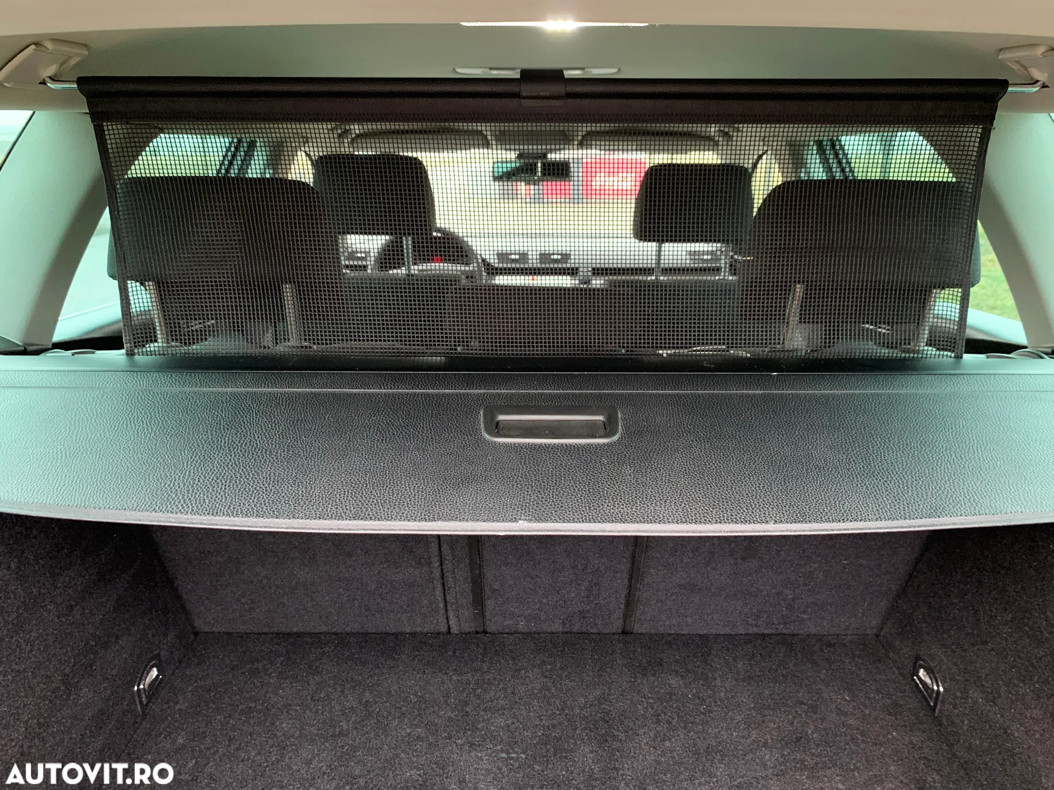 Volkswagen Passat 2.0 TDI Comfortline - 15