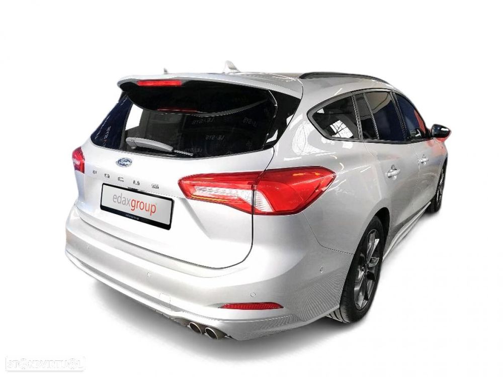 Ford Focus SW 1.5 TDCi EcoBlue ST-Line X - 2