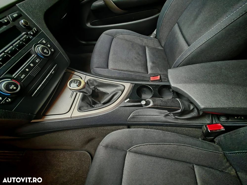 BMW Seria 1 116i - 13
