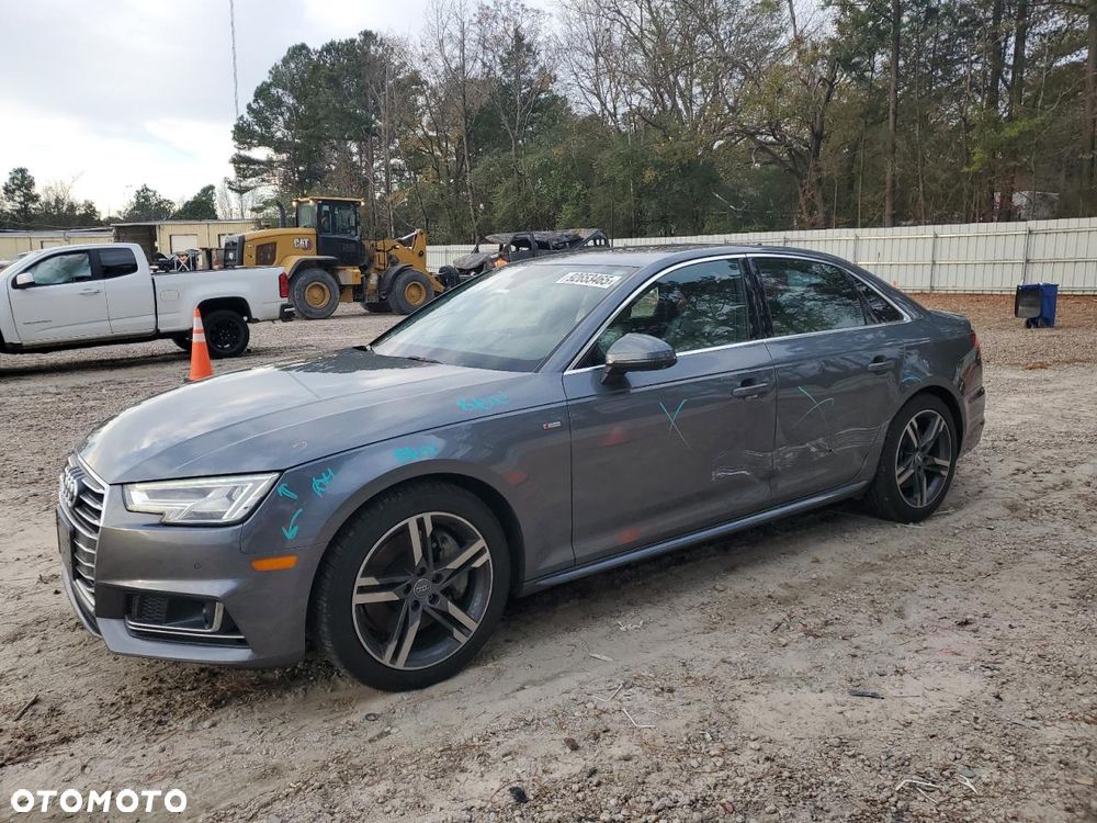 Audi A4 Limousine - 1